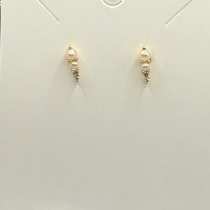 Source Unknown Gold and Pearl Drop Earrings